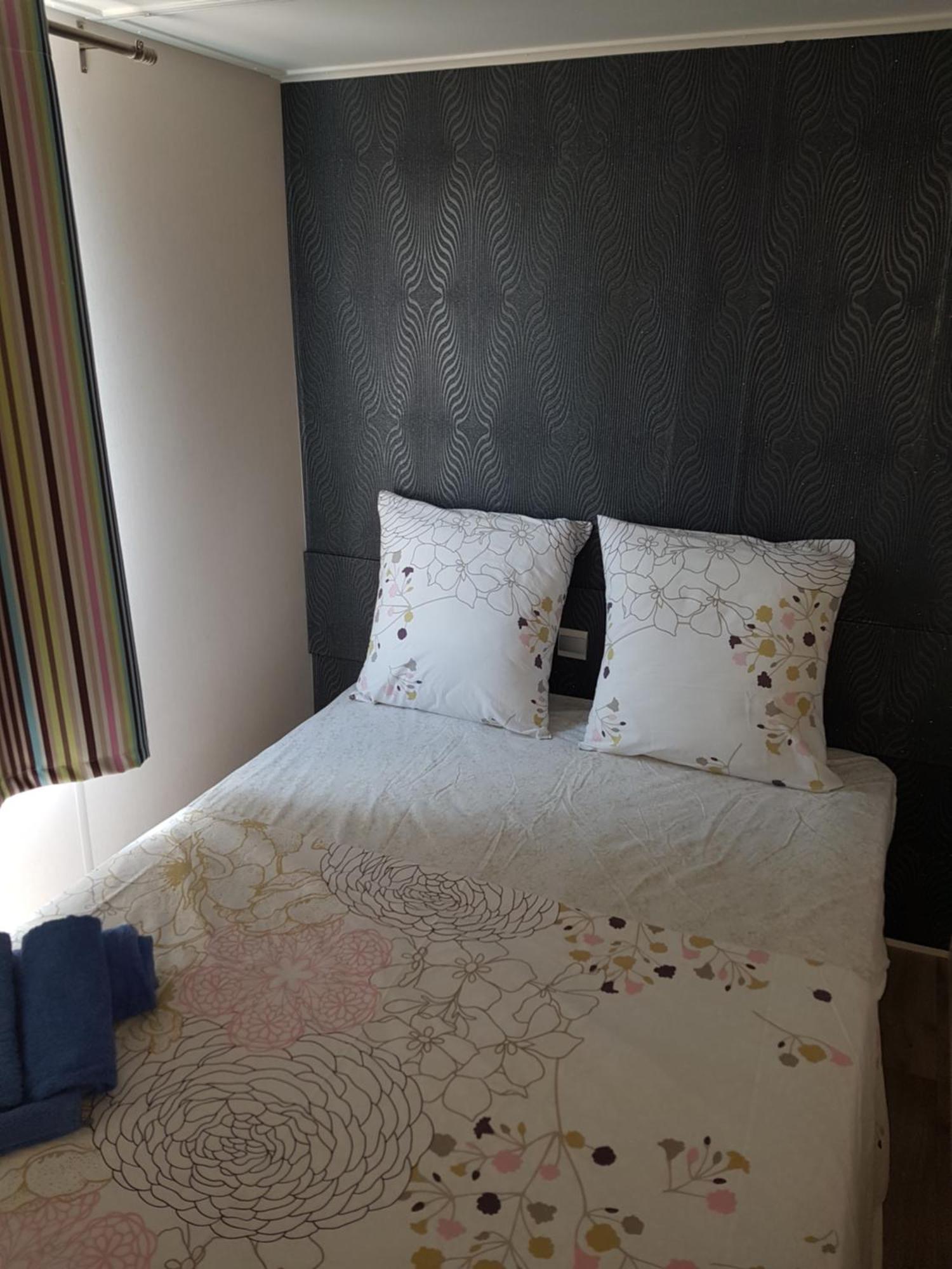 Frejus Tout Confort, Climatisation,Linge De Lit Et De Toilette, Coffre Fort, Ventilations Au Plafond Chambres Et Wifi Possible Ngoại thất bức ảnh